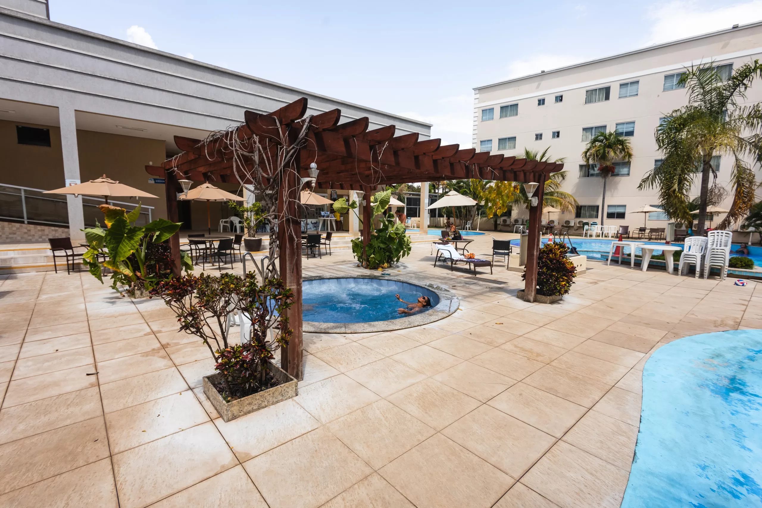 Encontro das Águas, piscinas